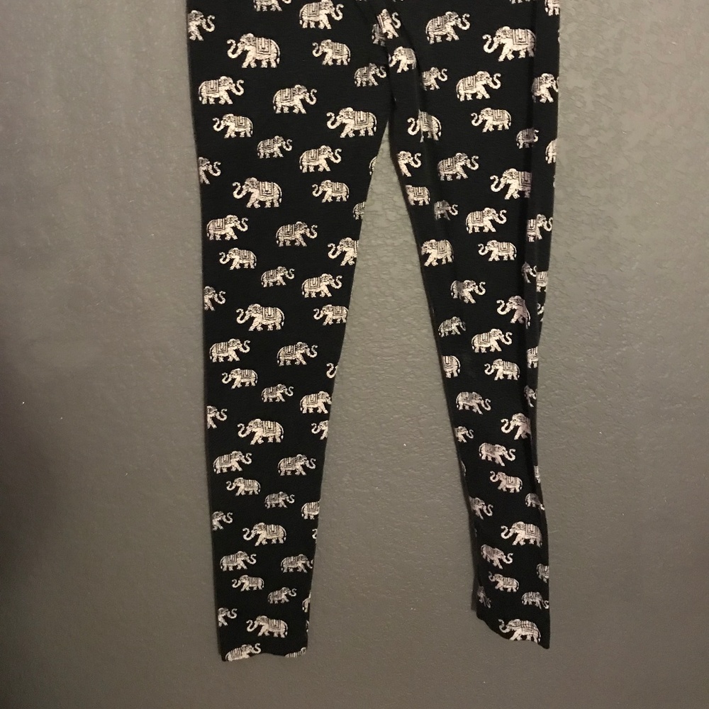 Black Elephant leggings